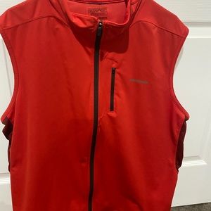 Patagonia mens windbreaker vest. Size xl